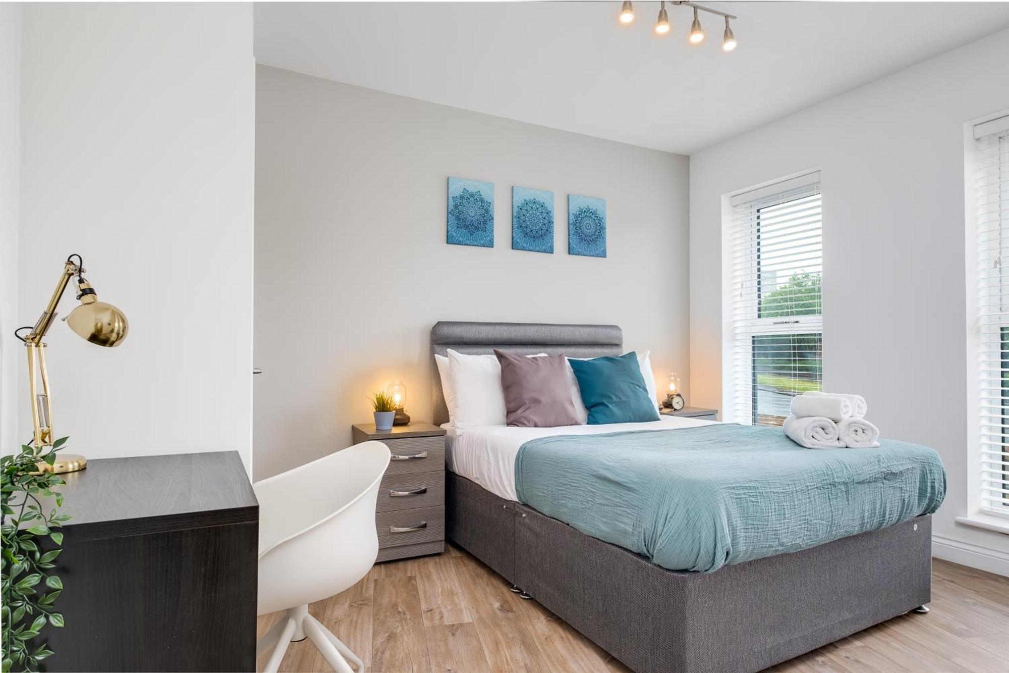 Pluxa Blue Sapphire Luxury Stay Free Parking Free Wifi - Walk Everywhere, Travel, Biz, Leisure Birmingham Esterno foto