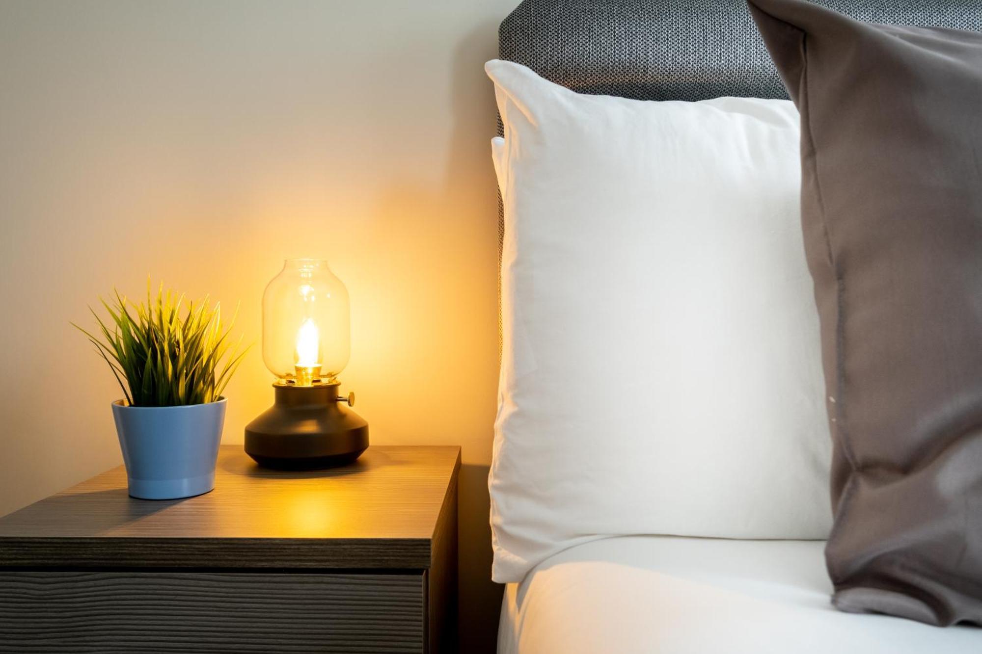 Pluxa Blue Sapphire Luxury Stay Free Parking Free Wifi - Walk Everywhere, Travel, Biz, Leisure Birmingham Esterno foto