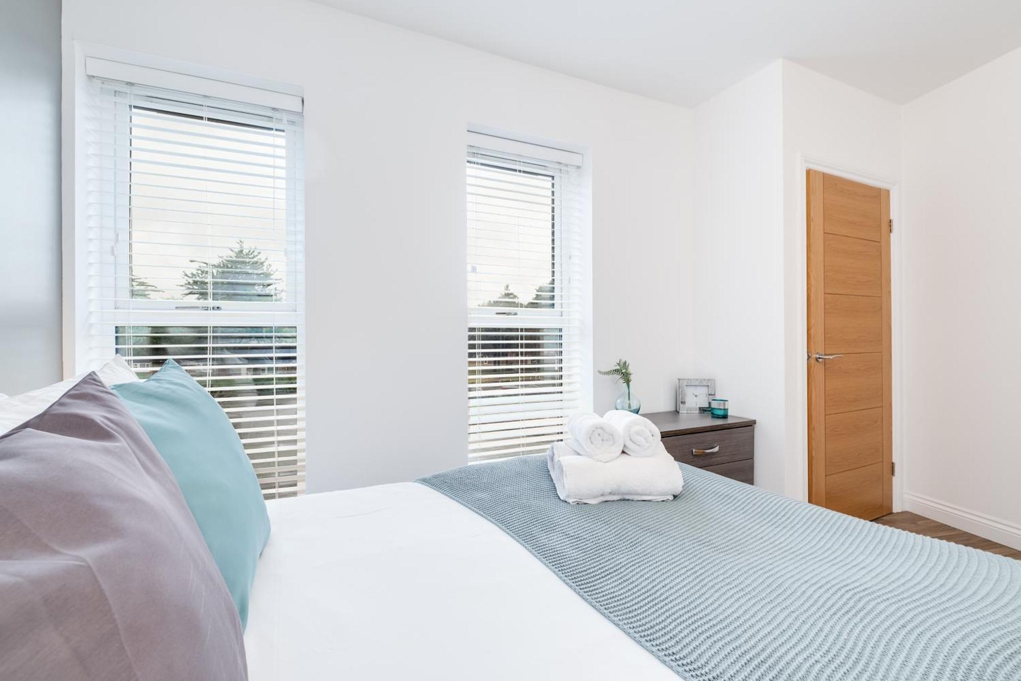 Pluxa Blue Sapphire Luxury Stay Free Parking Free Wifi - Walk Everywhere, Travel, Biz, Leisure Birmingham Esterno foto